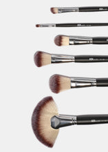 Load image into Gallery viewer, AOA Essential 24-Piece Brush Set