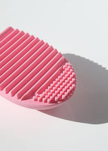 Load image into Gallery viewer, AOA Brush Cleaning Egg - Baby Pink