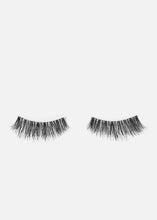 Load image into Gallery viewer, AOA Studio Eyelashes - Luella 6-Pack