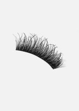 Load image into Gallery viewer, AOA Studio Eyelashes - Elle