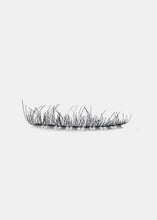 Load image into Gallery viewer, AOA Studio Eyelashes - Elizabeth