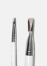 Load image into Gallery viewer, The F8 & E108 Precise Pointed Brush