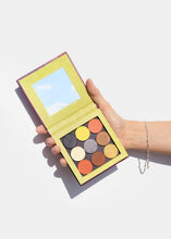 Load image into Gallery viewer, a2o Foxy Eyeshadow Kit