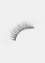 Load image into Gallery viewer, Paw Paw: 3D Faux Mink Lashes - Molly