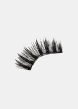 Load image into Gallery viewer, Paw Paw: 3D Faux Mink Lashes - Elidia
