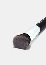 Load image into Gallery viewer, The F2 &amp; E102 Kabuki Brush Duo
