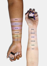 Load image into Gallery viewer, AOA Dewy Duo-Chrome Highlighter - Dream
