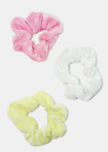 Load image into Gallery viewer, 3-Piece Velvet Pastel Colored Scrunchies
