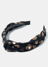 Load image into Gallery viewer, Animal Print Knotted Headband
