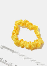 Load image into Gallery viewer, 4-Piece Multi Color Scrunchies
