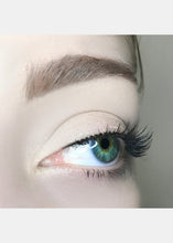 Load image into Gallery viewer, AOA Studio Eyelashes - Mila
